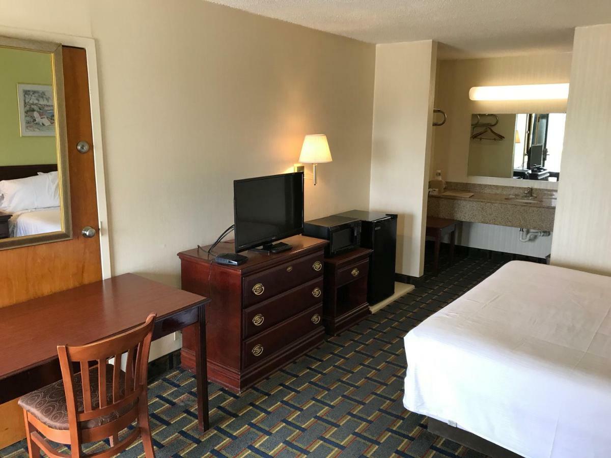 Scottish Inns Augusta Zewnętrze zdjęcie